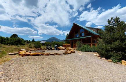 Canyon View Family Cabin, Deck, TV Room, Games, BBQ, Campfire - Foto 21