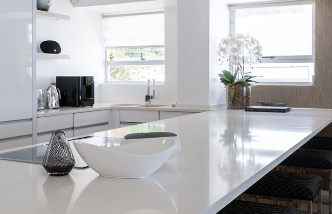 Clifton YOLO Spaces – Clifton Beachfront Penthouse - Photo 21