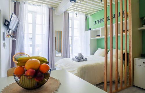 L'HELLENID - Logement Spacieux Proche Cour d'appel Riom - Foto 14