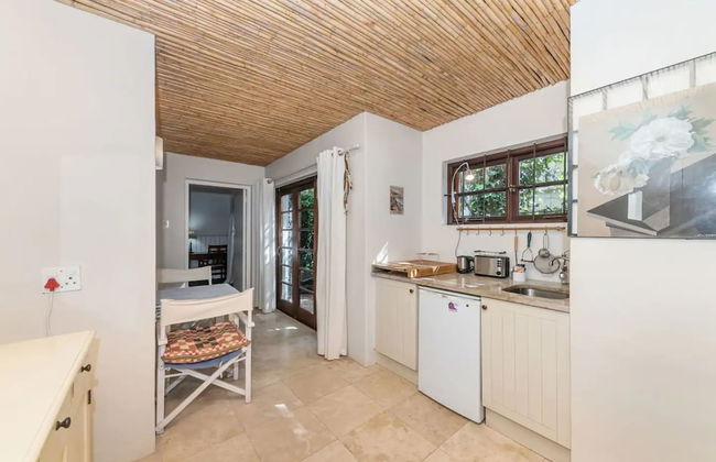 Tropical 1BD Hideaway Near Queens Beach, Fresnaye! - Foto 5