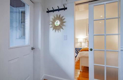 Fancy 1-BR in Central Location Parking available - Foto 14