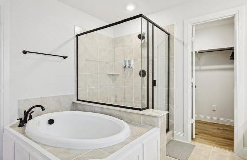 Brand New Luxury 6BD 5BA Grand Vacation Home - Foto 28