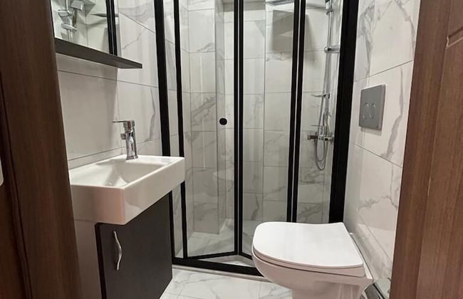 Royalova Hotel - Photo 40