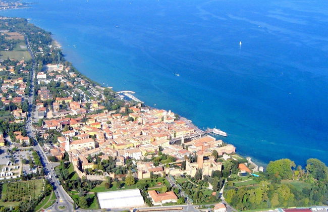 Snug Holiday Home near Lazise & Lake Garda with Olive Garden - Foto 36