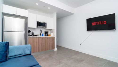 Centrally Located 1BR with King Bed Near Brickell, Airport Downtown and Wynwood - Foto 2