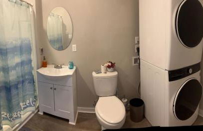 4/2 Home Close to Beach, Centrally located! - Foto 9