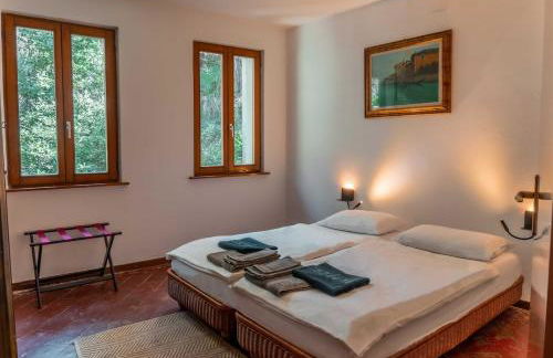 At the Lake - Foto 19