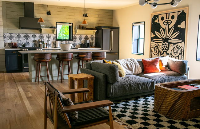 Hudson River Way by Woodstock Way Hotel - Photo 52