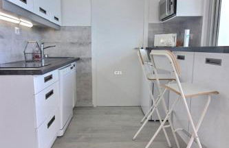 Superbe T2 parking wifi climatisé face Mer et Piscine - 4 Etoiles - Foto 4