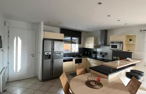 Maison à biscarrosse avec piscine et jacuzzi - Foto 9