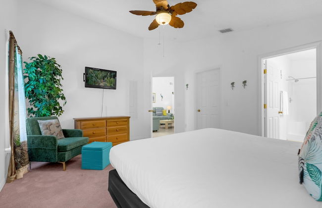 Upstay - Family Home w Private Pool and Games - Photo 21