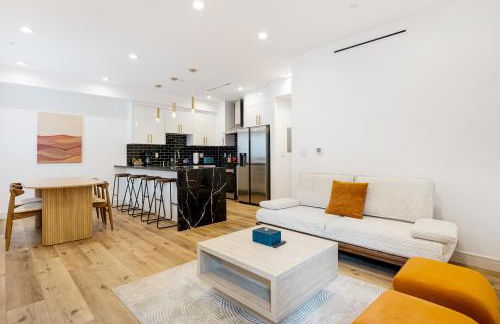 Platinum Suite LA - Photo 27