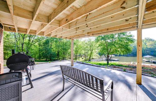 Beautiful Kentucky Lake Getaway with Dock and Deck! - Foto 23