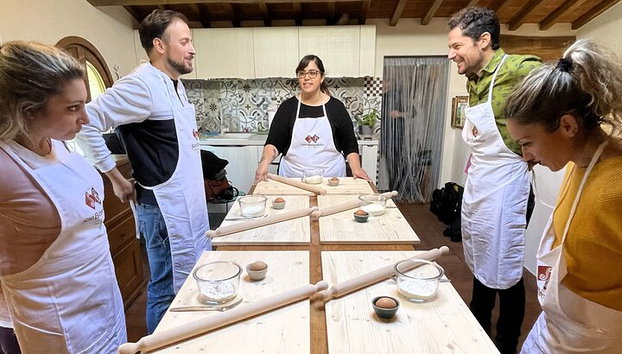 Experiencia Clase de cocina en San Gimignano con almuerzo. - Foto 4