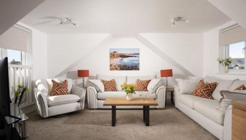 Bridge Apartment - Free Parking & WiFi - Near Perranporth Beach - Foto 2