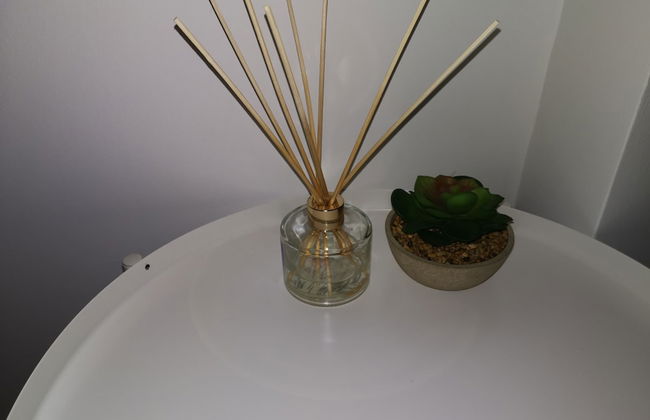 "room in Guest Room - Caparic Poshtel An Luxury And Posh Style Hostel." - Foto 20