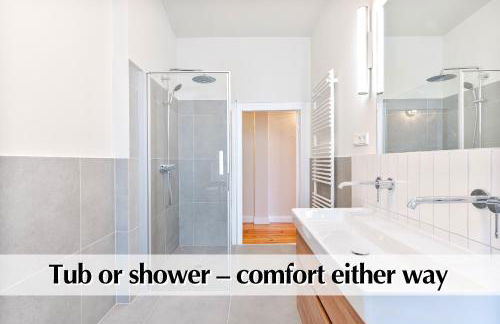 Calm City Escape - 75m2 Central Berlin Altbau-Apartment, 2BR, Smart-TV, Garden - Foto 15