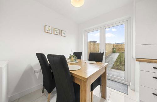 Fern Walk Modern 3 Bedroom House - Dalkeith - Photo 28