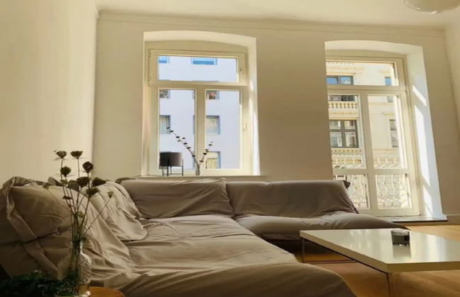 Inviting Holiday Home With Balcony or Terrace - Foto 13