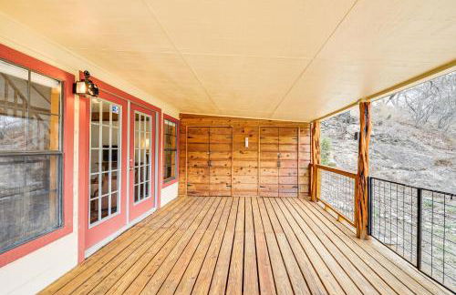 Fire Pit, Views Peaceful Texas Hill Country Cabin - Foto 16