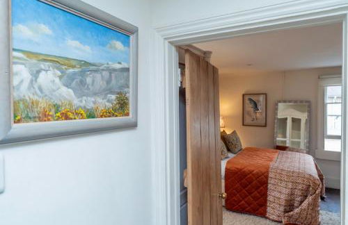 Heron Stays Bath- Boutique Period Group Properties, Parking for 4 Cars, Just 3 Miles to Bath Central, Sleeps 14 - Photo 41