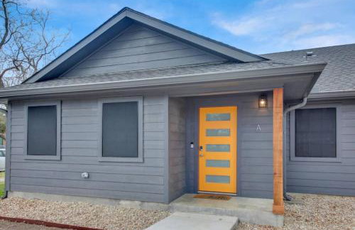 Peppercorn Orange - Locally Run! - Photo 17