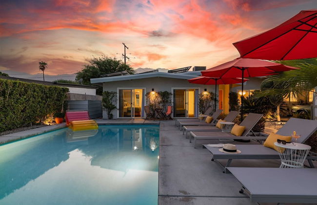 Lloyd by Avantstay Palm Spring Paradise w/ Pool, Large Yard & Table Tennis! Permit#3779 - Foto 40