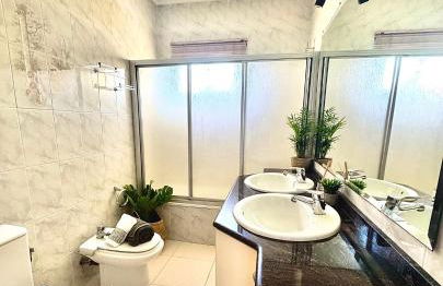 Serena Villa - Photo 44