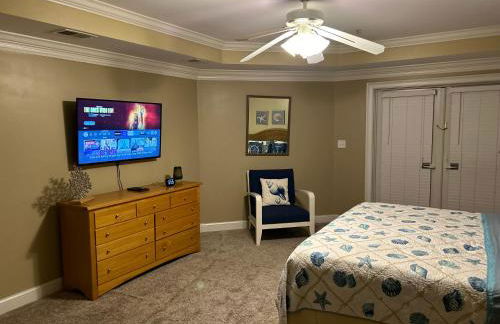 Unique 3BR, 1 of 5 Condos w/Huge Poolside Patio, Steps to Beach & Pier, Gated - Foto 31