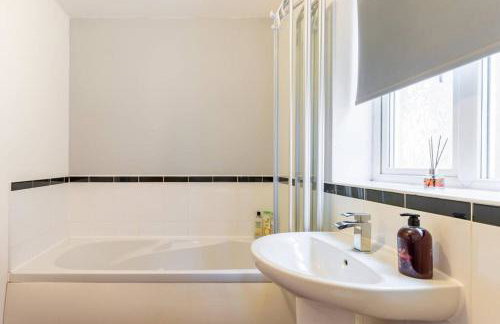 Spacious 3-bed Home - Nature Reserve Retreat - Foto 18