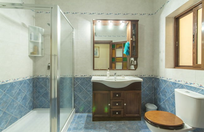 Well Located Cozy House Courtyard Kalka - Foto 24