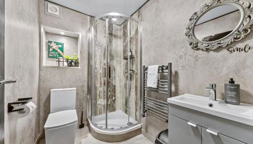 Downtown Studio 4 - Harrogate Town Centre - Foto 4, Shower
