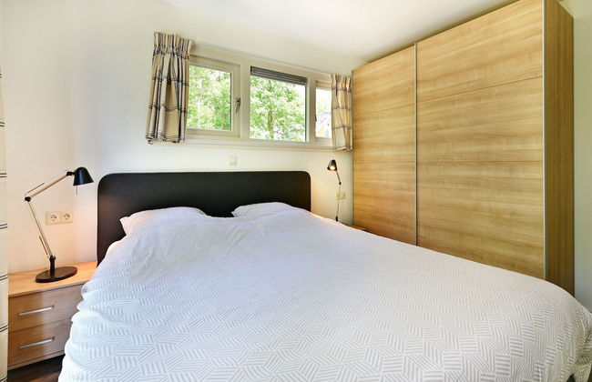 Chalet in Reutum With Sauna and Nature - Photo 5