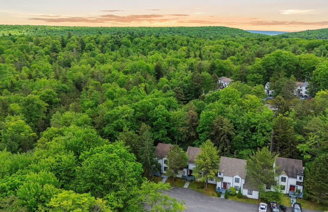 Harmony Ridge by Avantstay Large Deck w Hot Tub Forest Views - Foto 43