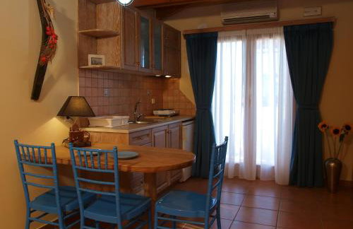 Mylos Hotel Apartments - Photo 36
