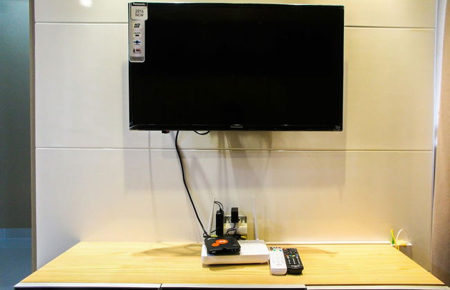 Cozy and Minimalist 1BR @ Oasis Apartment - Foto 28