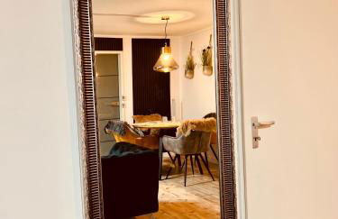 Cologne LUXE Living: Opulent Elegance Unleashed - Foto 21