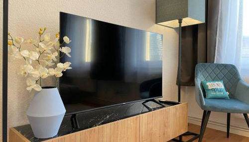 LUCKY STAYS LS09 - Vollausstattung - Zentrum - große Küche - 2 Zimmer - Smart-TV - Foto 2