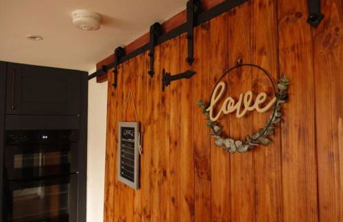 Sundial Cottage, Stunning 3 Bed Cottage with Hottub - Foto 19