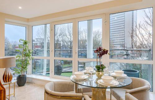 Beautiful 2Bd 2Bth Chiswick Apartment with AC and Private Balcony - Foto 7