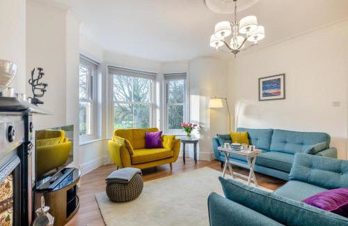 2 Bed in Overstrand oc-s28355 - Photo 1