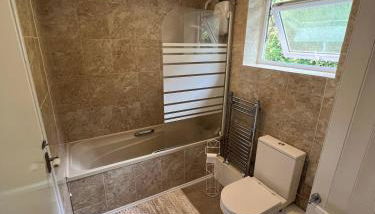 3 Bedroom Home - 6 guests - Foto 5, towels, Shower