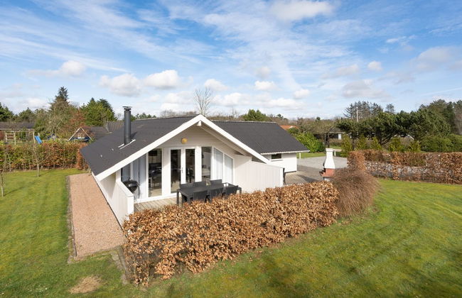 "Edvardsine" - 12km from the sea - Foto 1