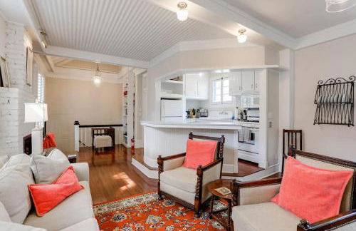 Carriage House at Forsyth 30 Night Minimum - Foto 18