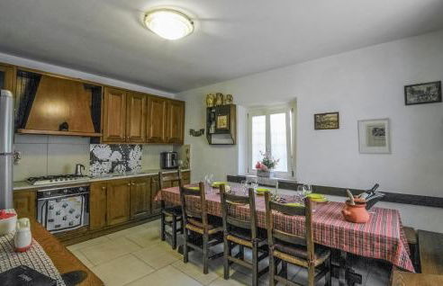 Awesome Home In Valpromaro With Wifi - Foto 15