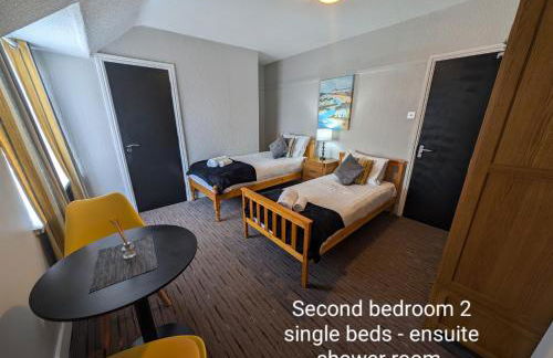 Coasters Holiday Apartments - Foto 100