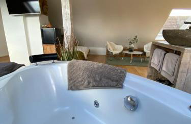 Wellness Suiten mit Whirlpool am Stadtrand von Essen - Foto 15