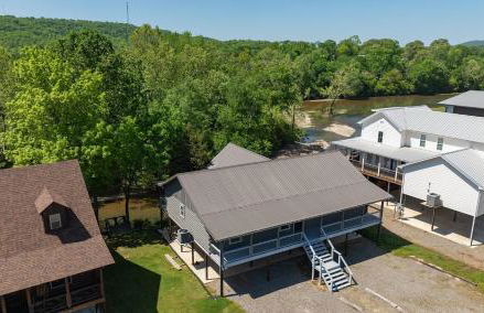 Happy Times on Caddo River by StayLage - Foto 36