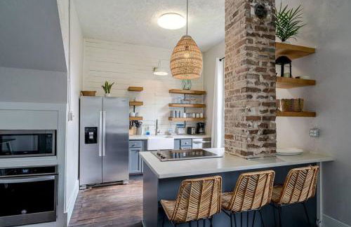 Historic and charming duplex in desirable midtown, close to the beach and strand - Foto 7