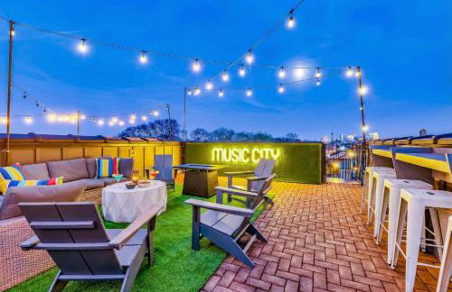 Skyline Views with Double Rooftop Deck & Game Room - Foto 36